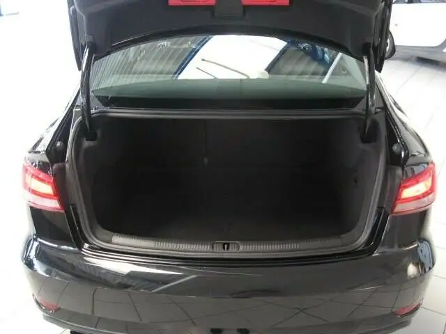 Audi A3 view 9