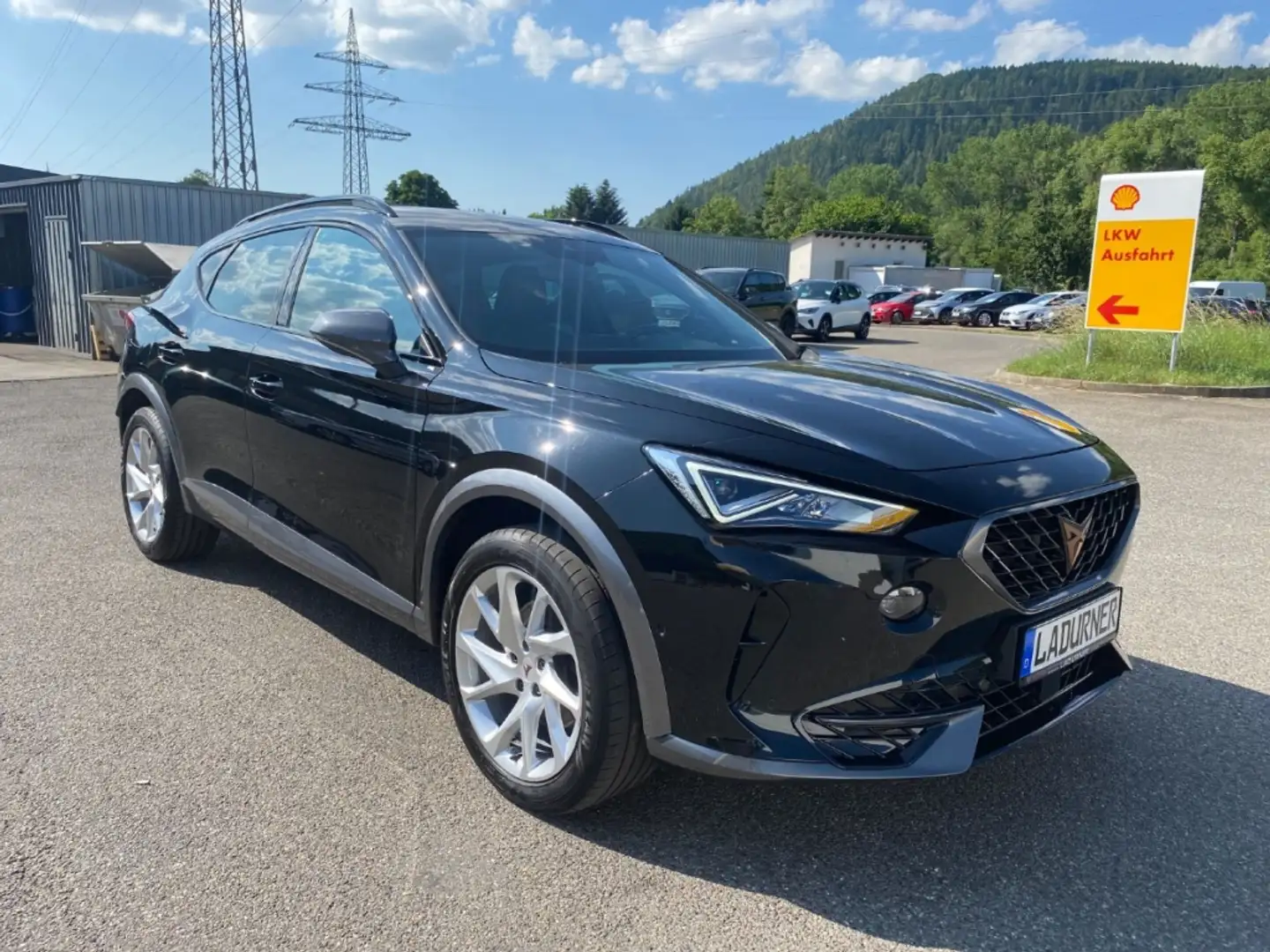 CUPRA Formentor 1,4 e-HYBRID DSG LED NAVI KAMERA SHZ Schwarz - 1