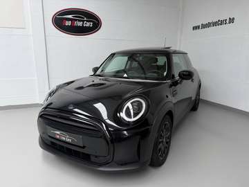Cooper - Facelift - Camden Edition - Carplay - Cuir -Capteurs de recul - 1 an de garantie