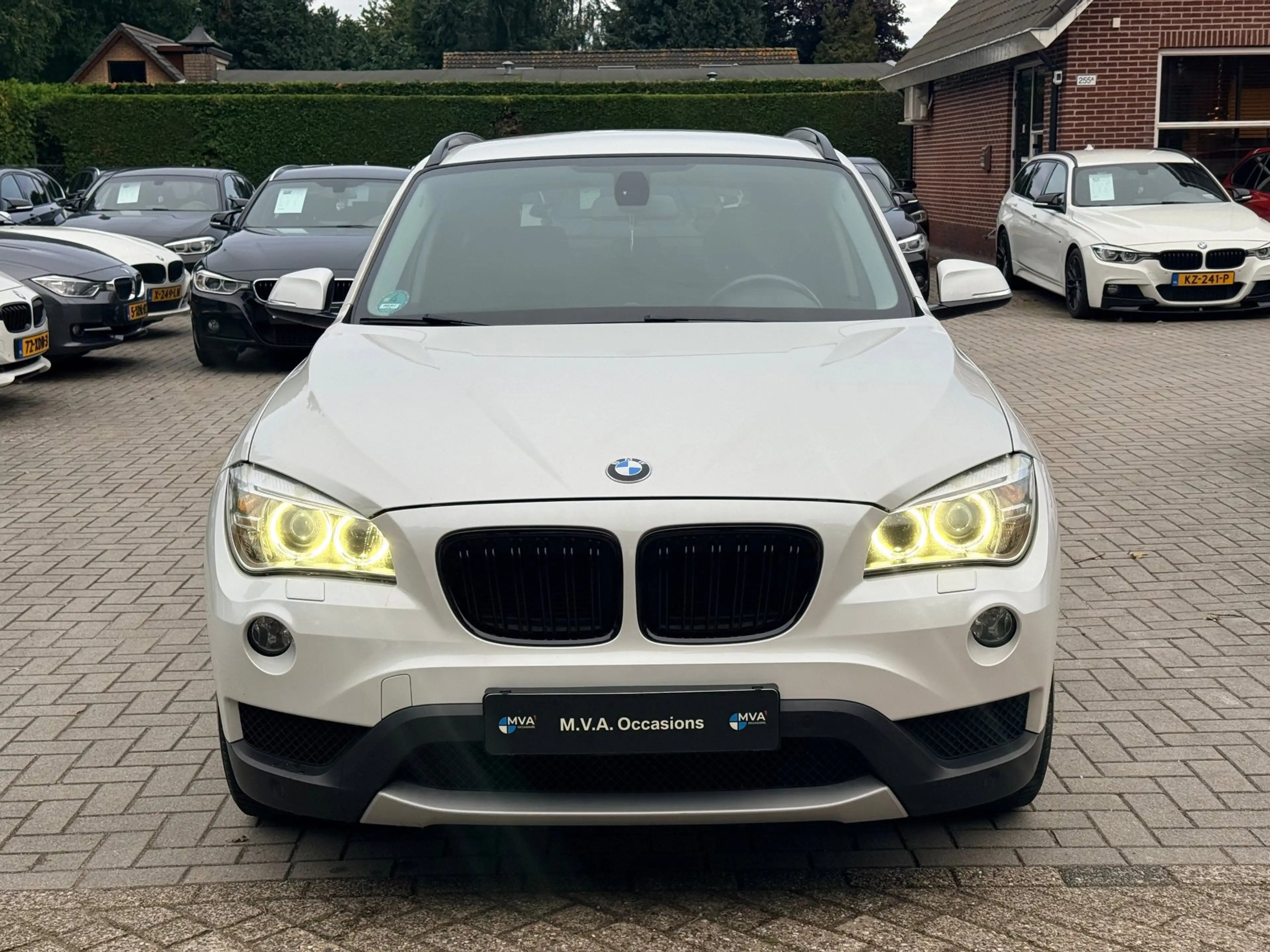 BMW X1 SDrive18i|Nieuwe Ketting + Klepseals|Navigatie|Tre — photo 4
