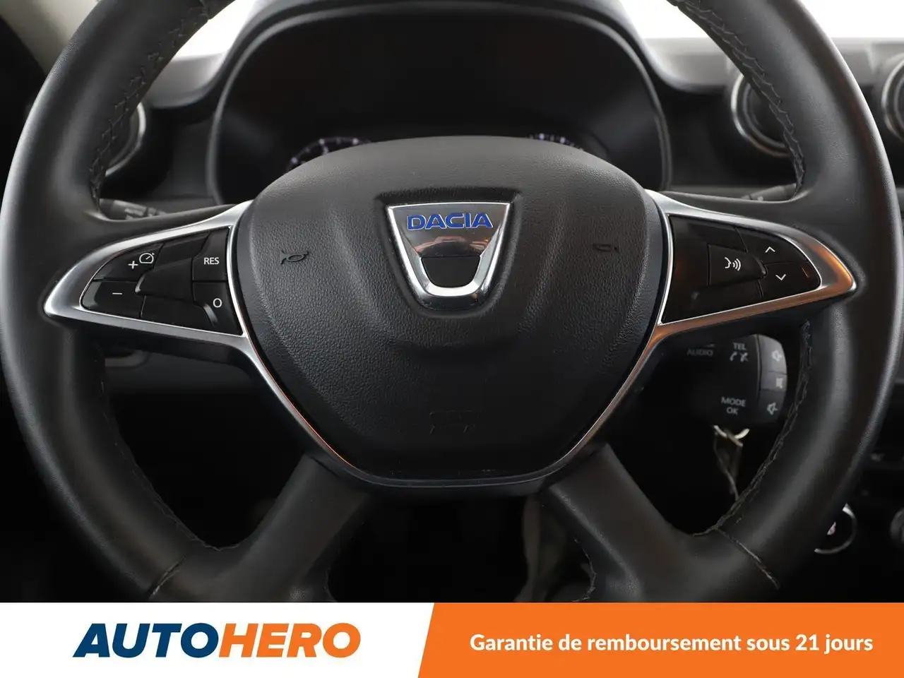 Dacia Duster — photo 19