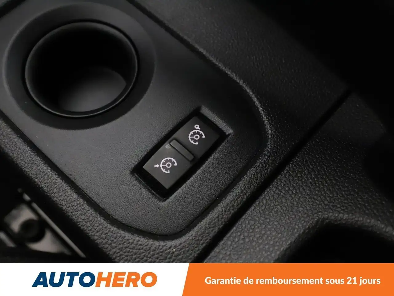 Dacia Duster — photo 25