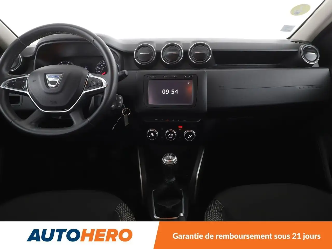 Dacia Duster — photo 12