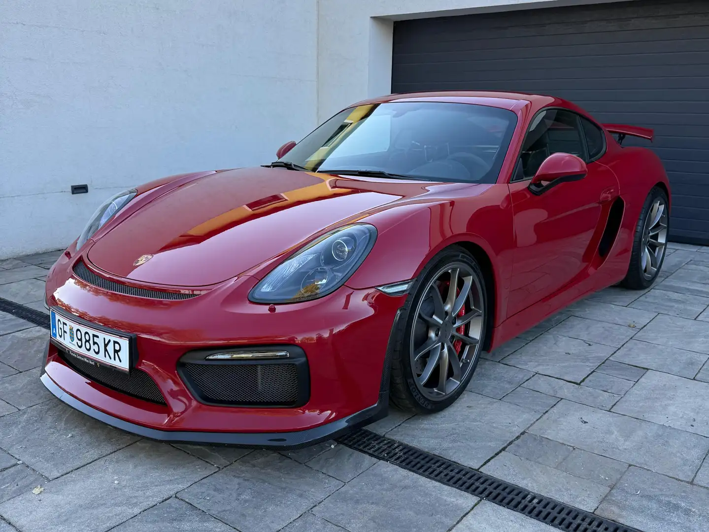 Porsche Cayman Cayman GT4 3,8 GT4 Rot - 2