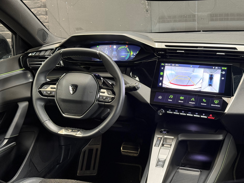 Peugeot 408 408 1.2 Turbo MHEV GT S — photo 4