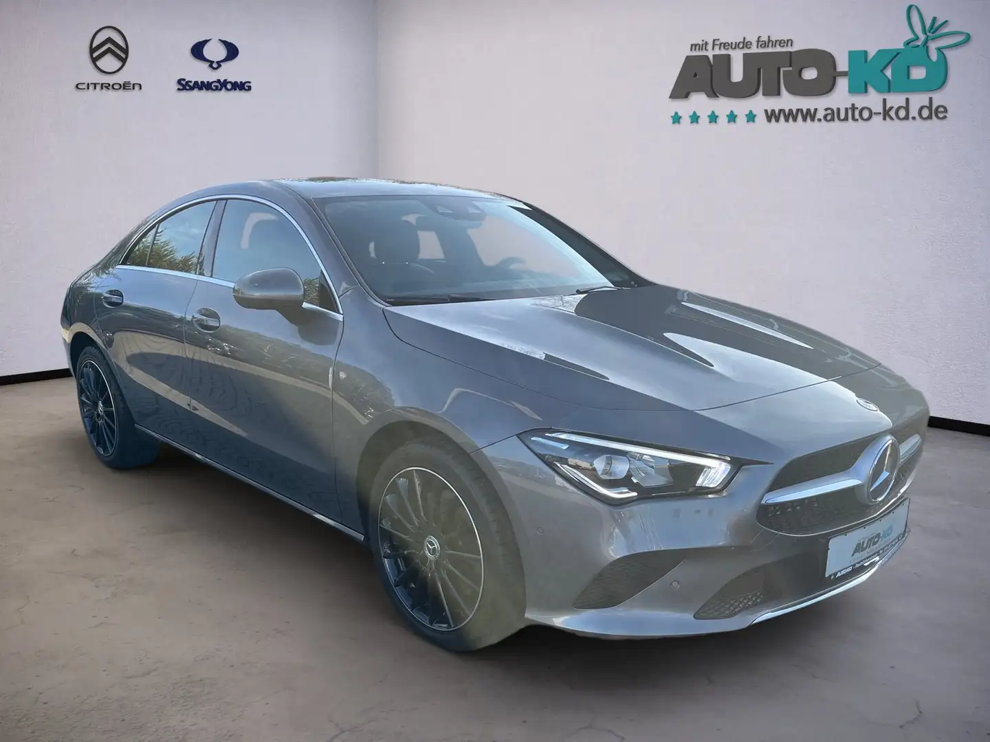 Mercedes-Benz CLA 220 CLA Coupe 7G-DCT Edition 1 - 2