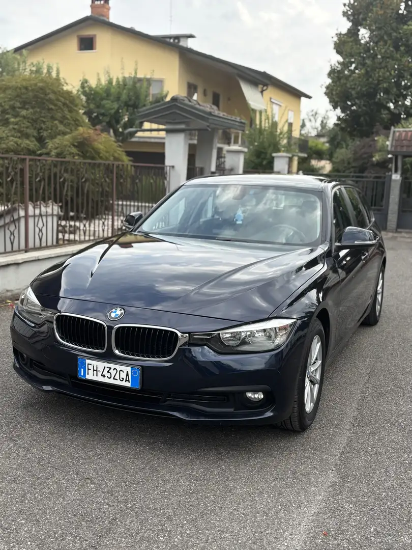 BMW 318 318d Touring Sport - 2
