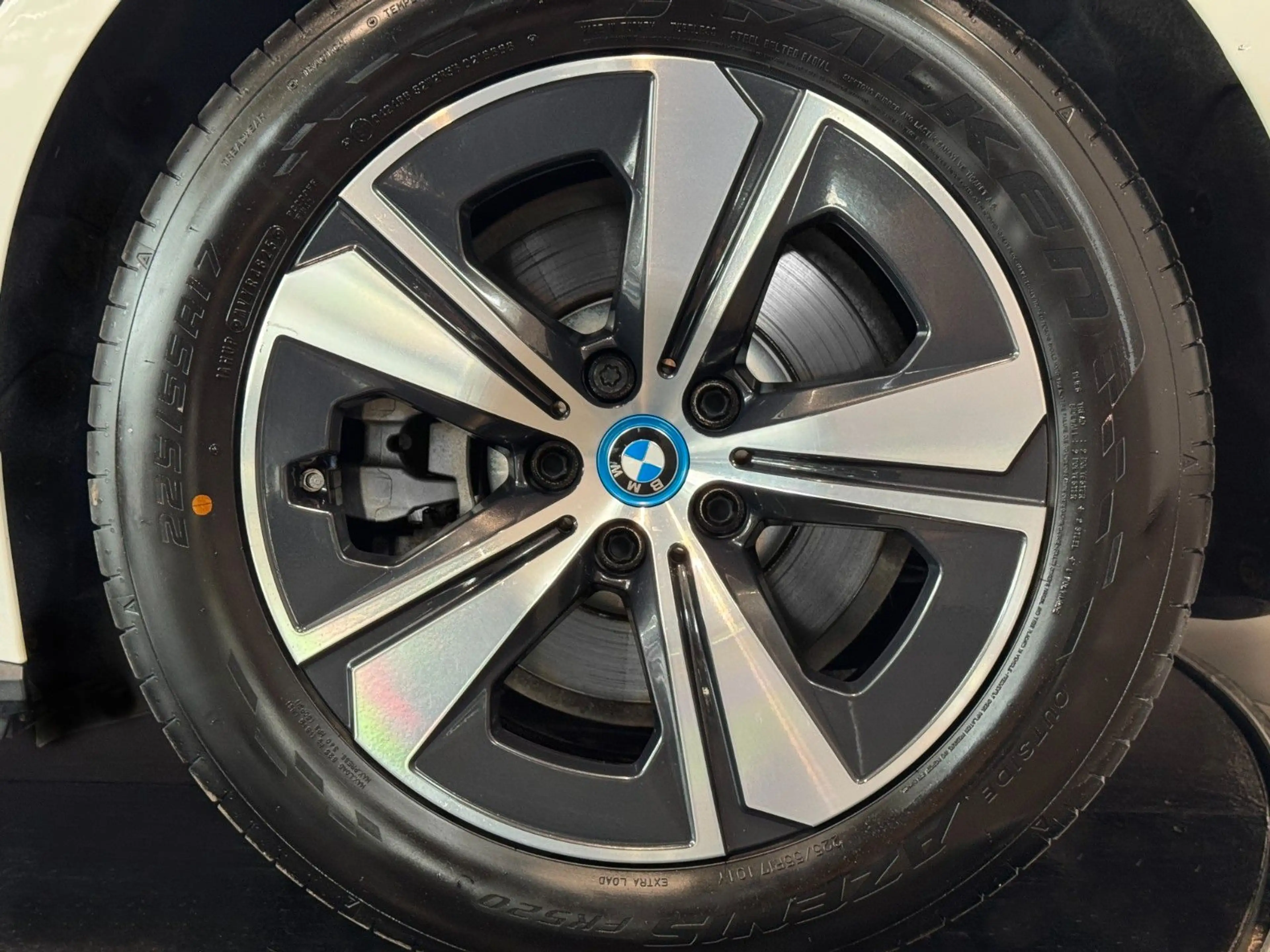 BMW i4 40 eDrive CockpitProf. DrivingA Prof. HUD ACC — photo 5