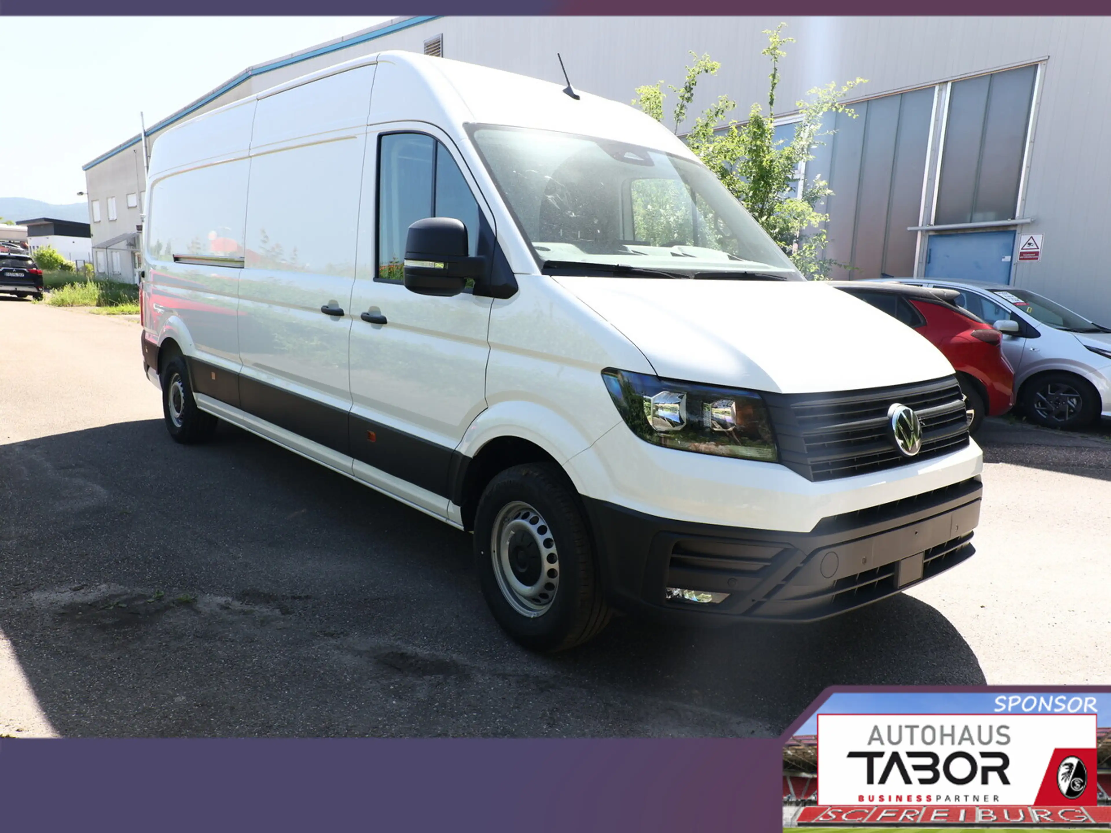 Volkswagen Crafter 35 L4H3 AT8 3S AHK Temp AppCo UVP-43%* — photo 2