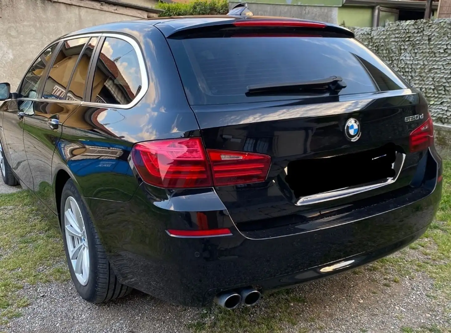 BMW 520 520d Touring xdrive Business auto - 1
