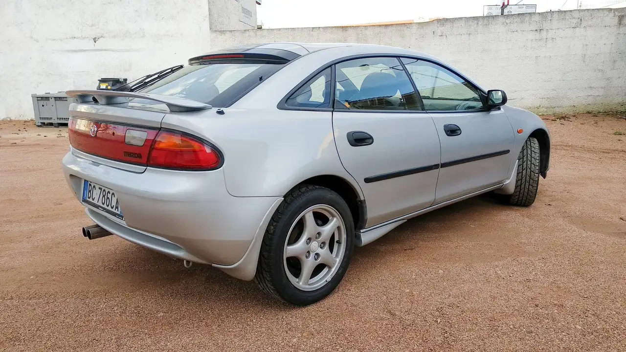 Mazda 323F Lantis 2.0 24v GT, foto 7