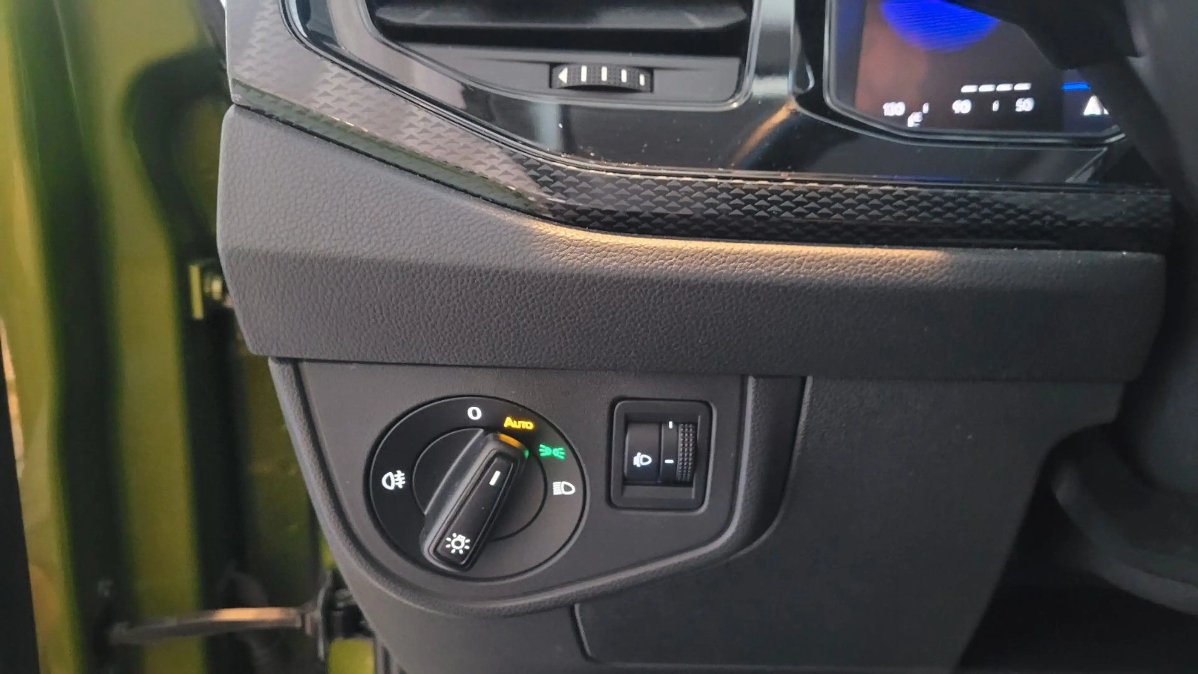 Volkswagen Taigo 1.0 TSI OPF Sitzheizung Navi LED Alu Klima — photo 13
