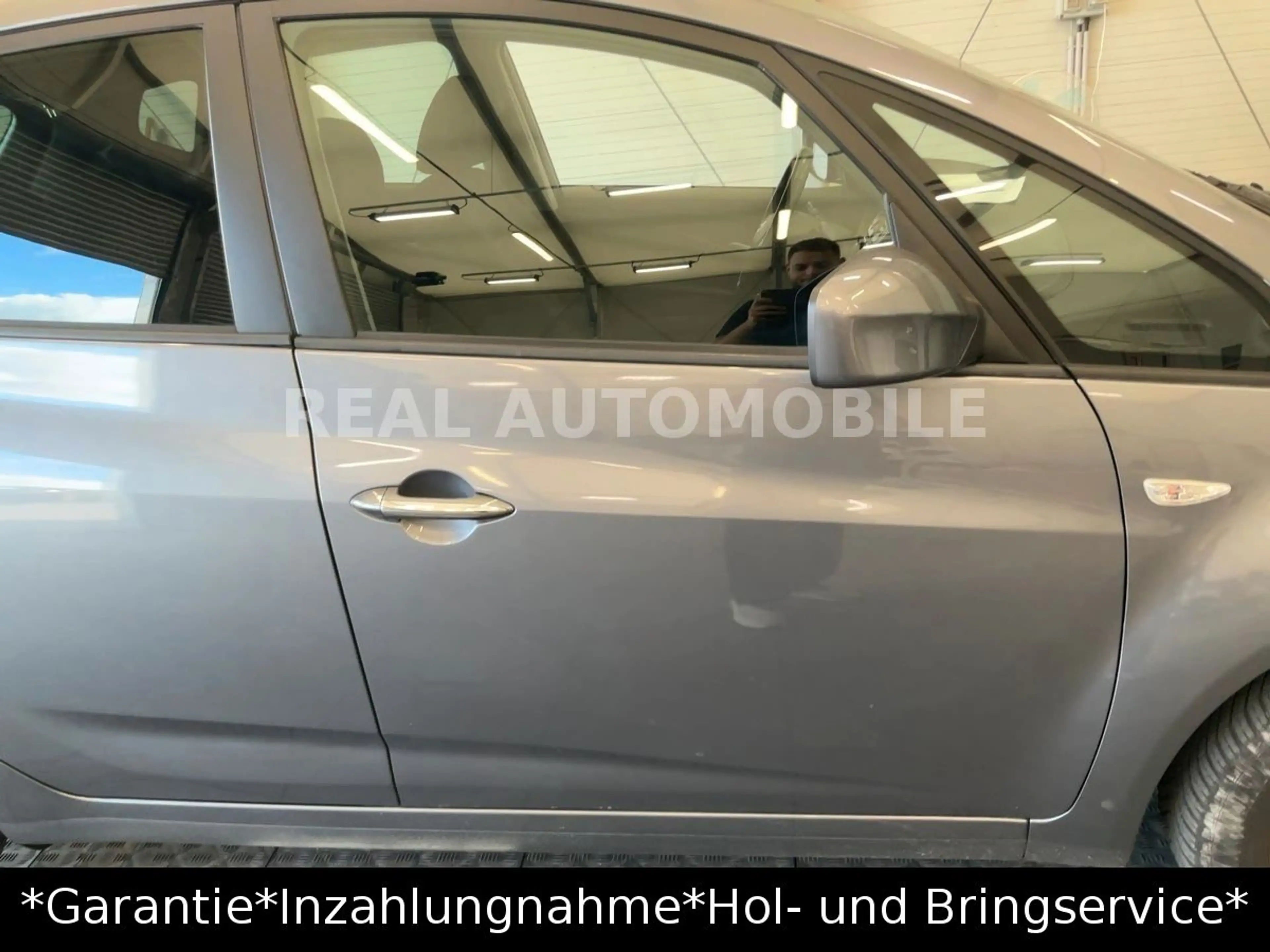 Hyundai iX20 1.6 Comfort AUTOMATIK *1.HAND*TÜV 09-2028* — photo 6