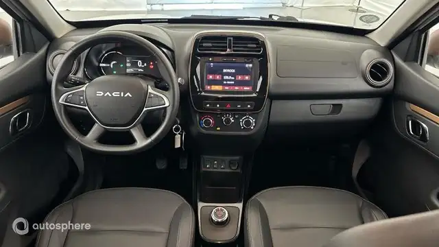 Dacia Spring view 11