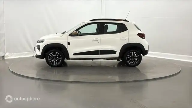 Dacia Spring view 7