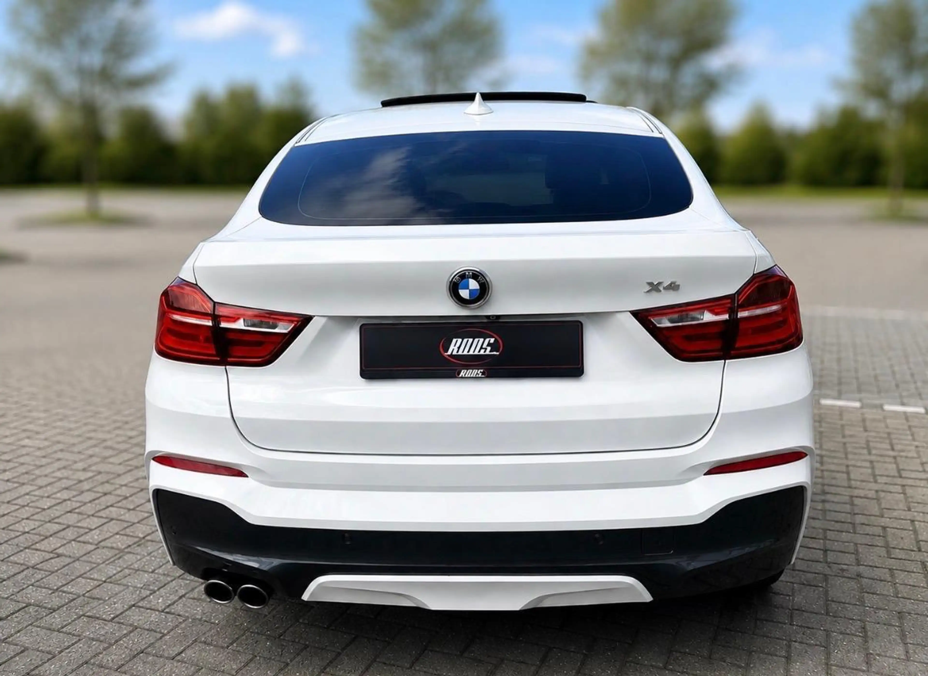 BMW X4 xDrive35i High Executive — photo 7