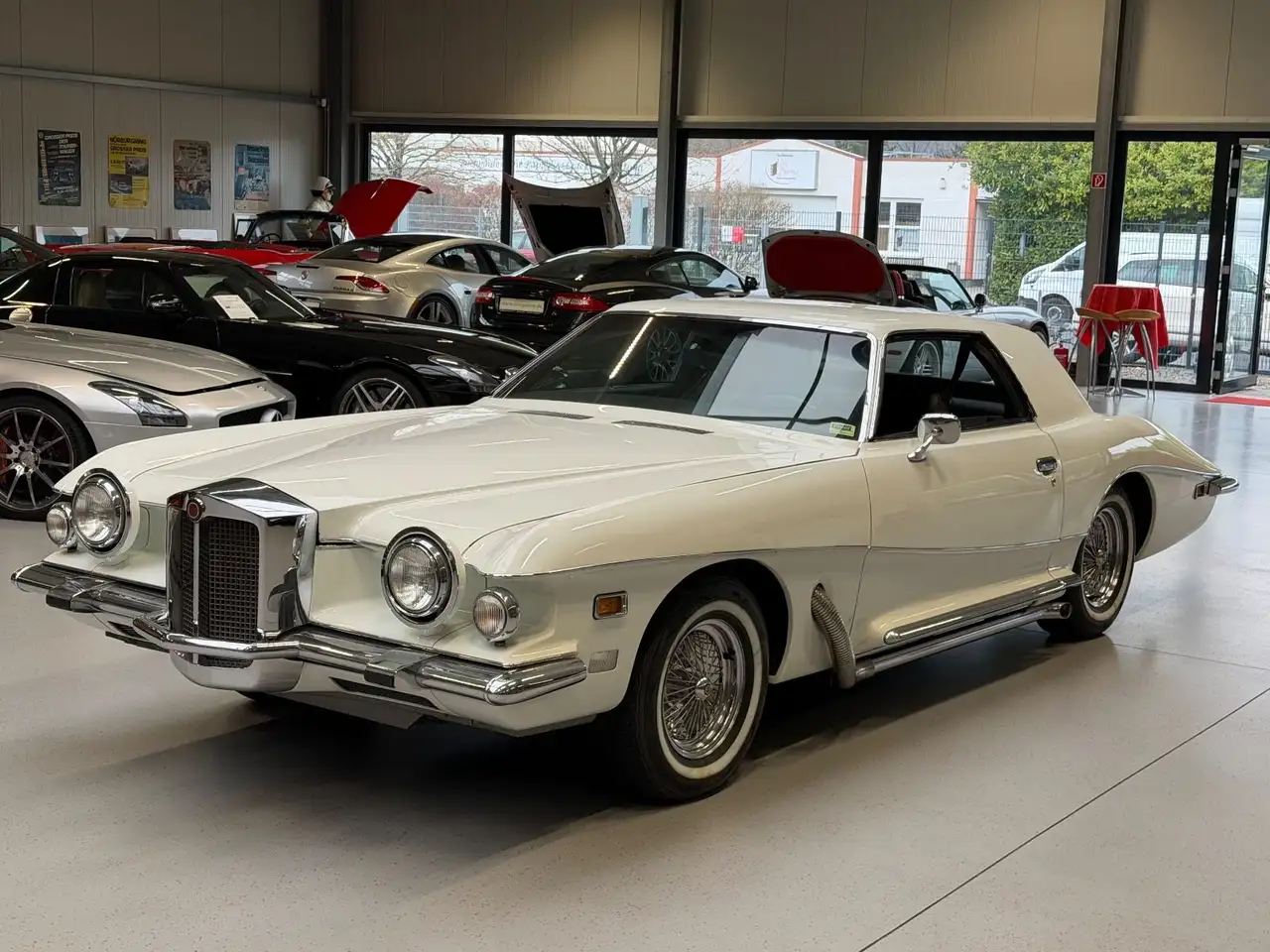 Stutz II Blackhawk V8 Torino 24K Gold, foto 9