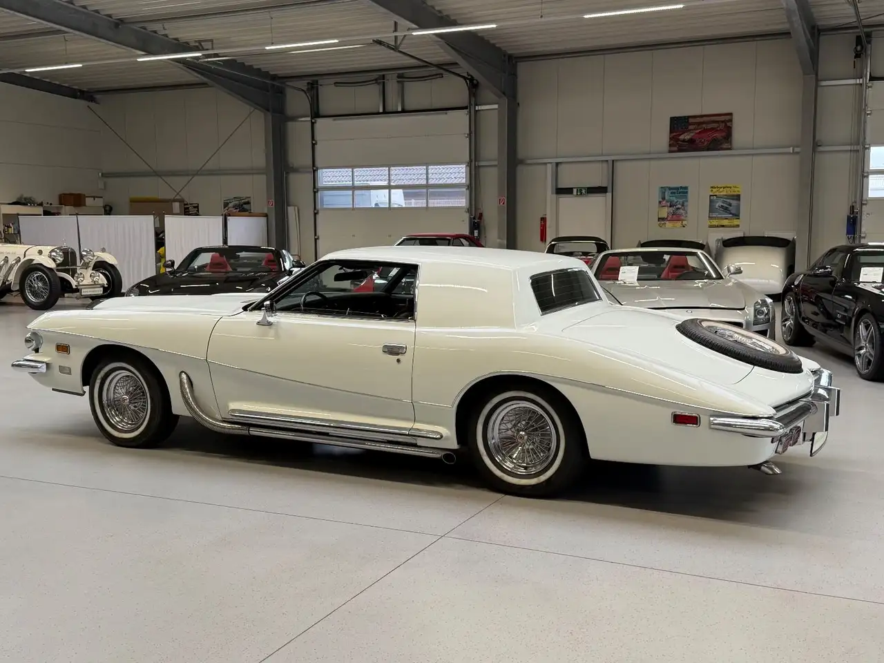 Stutz II Blackhawk V8 Torino 24K Gold, foto 8