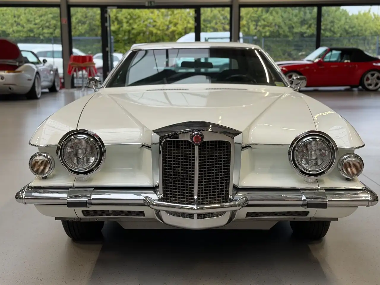 Stutz II Blackhawk V8 Torino 24K Gold, foto 11
