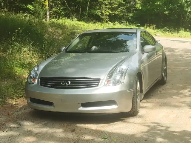 Infiniti G35 2004