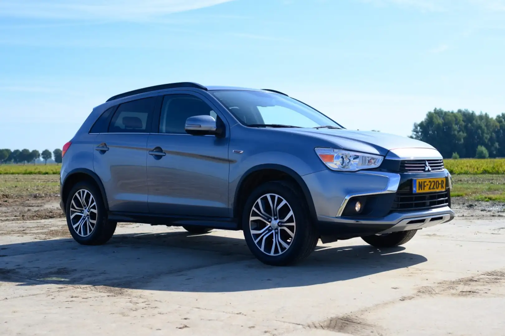Mitsubishi ASX 1.6 Cleartec Intense Gris - 2