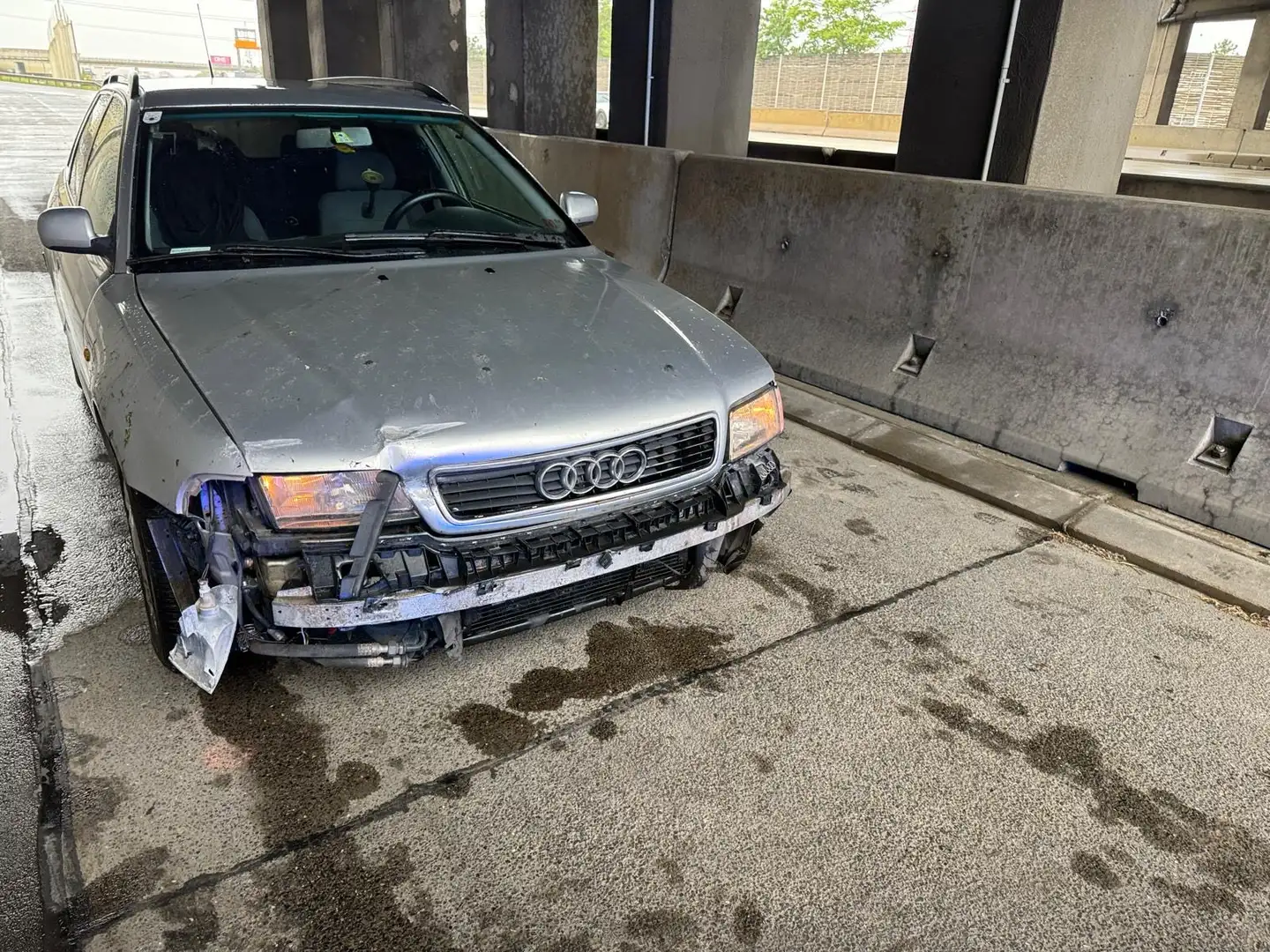 Audi A4 Avant quattro 1,9 TDI - 1