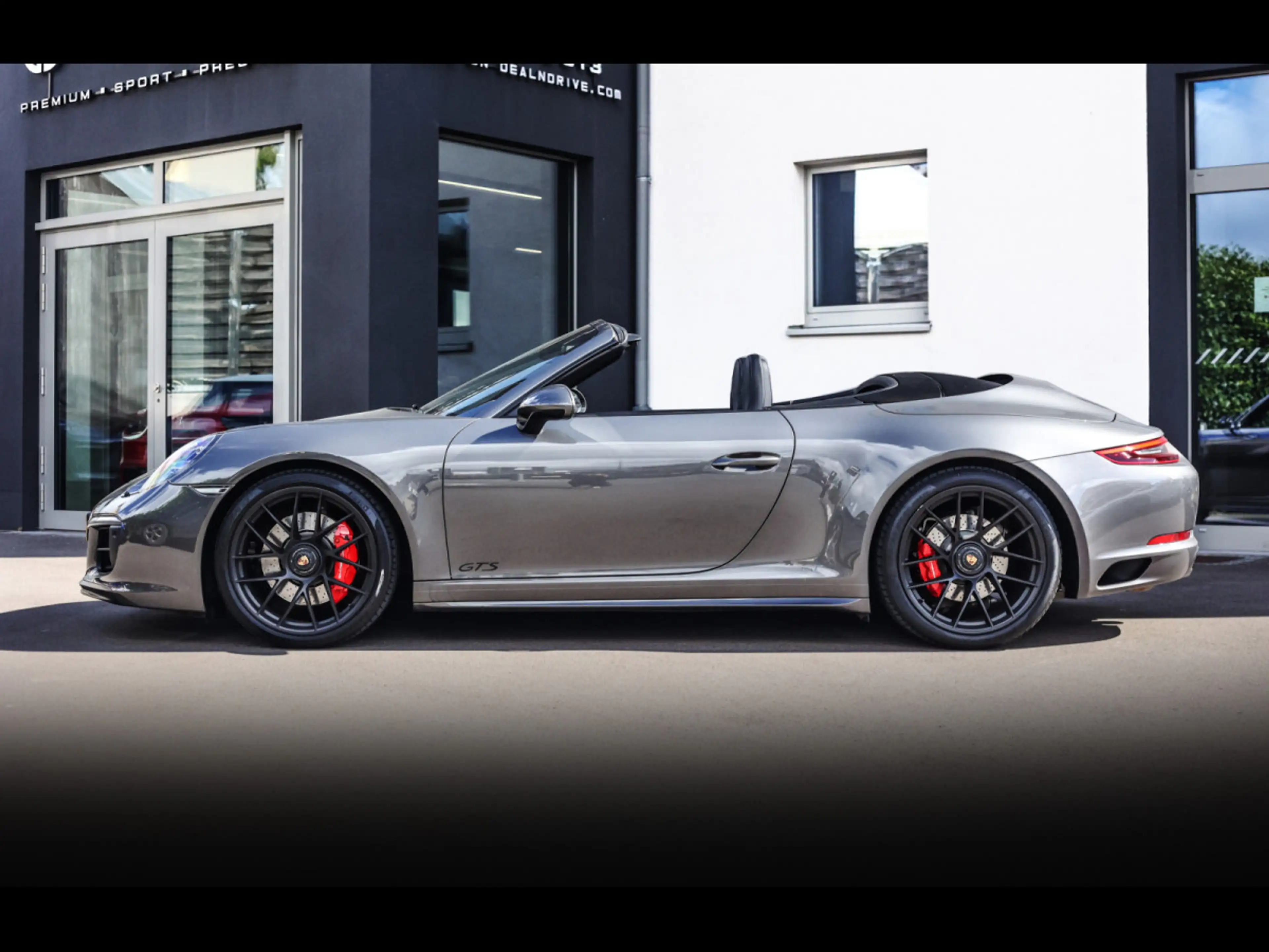 Porsche 911 991.2 CARRERA GTS CABRIOLET PDK°APPROVED 1/27°LIFT — photo 2