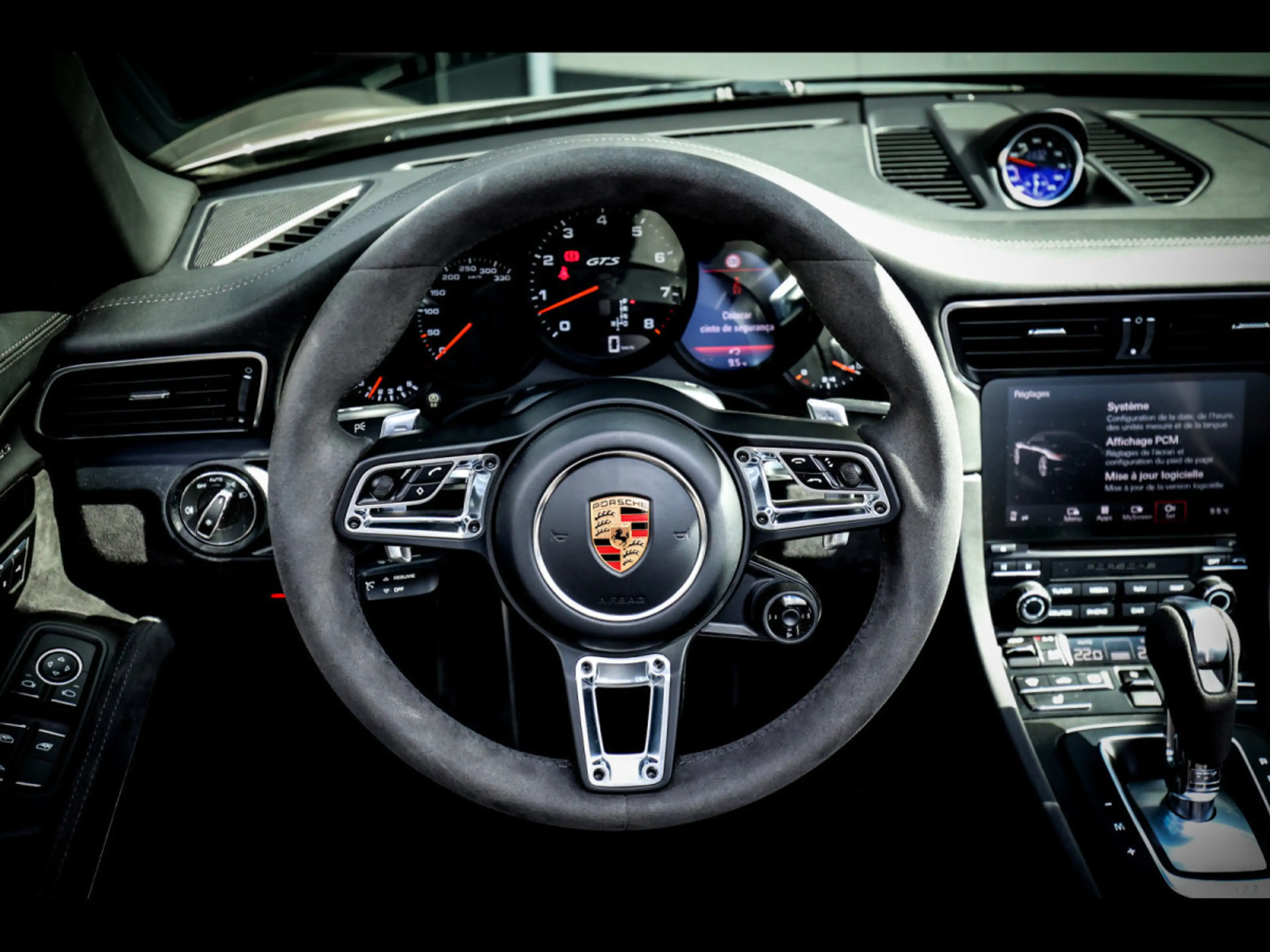 Porsche 911 991.2 CARRERA GTS CABRIOLET PDK°APPROVED 1/27°LIFT — photo 11