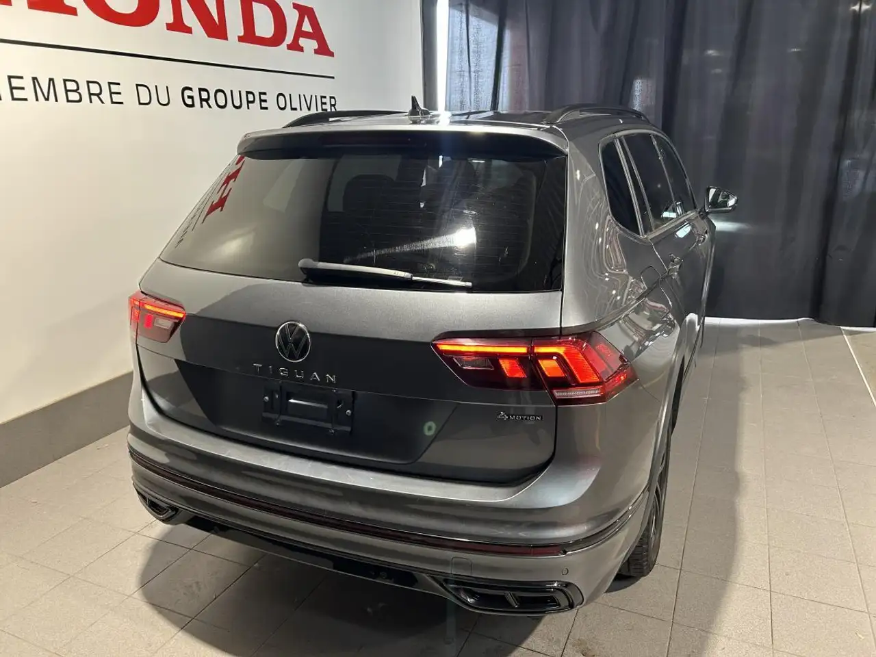 Volkswagen Tiguan снимка Volkswagen Tiguan