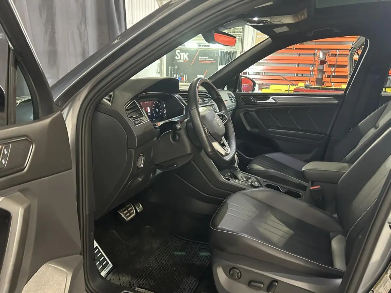 Volkswagen Tiguan снимка Volkswagen Tiguan