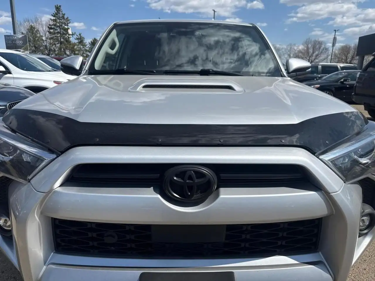 Toyota 4-Runner снимка Toyota 4-Runner