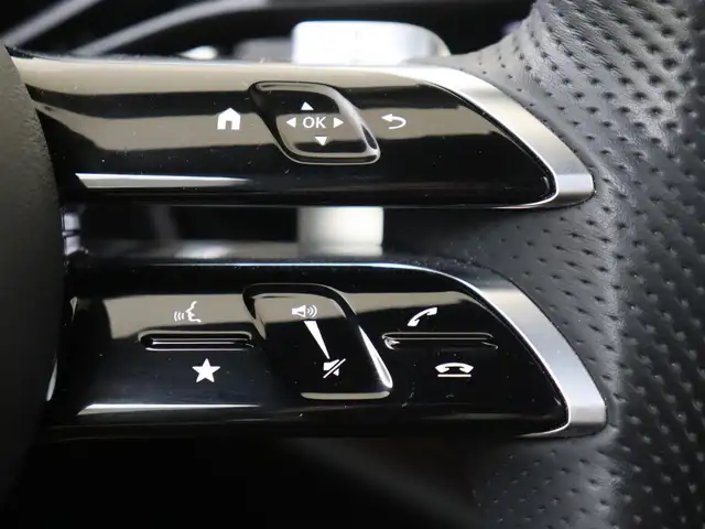 Mercedes-Benz E-Class view 14