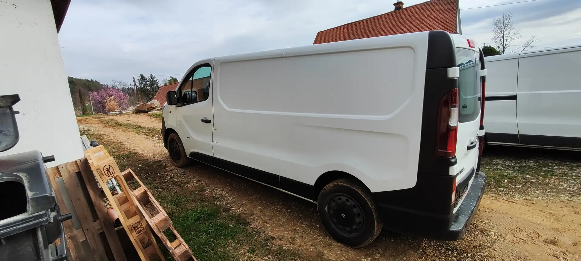 Opel Vivaro Vivaro Combi L2H1 1,6 BiTurbo Weiß - 2