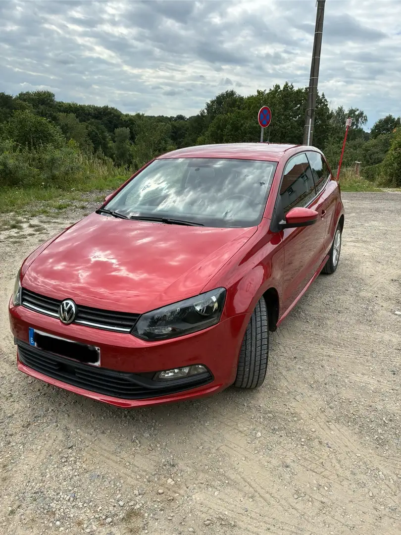 Volkswagen Polo 1.0i Trendline Rouge - 1