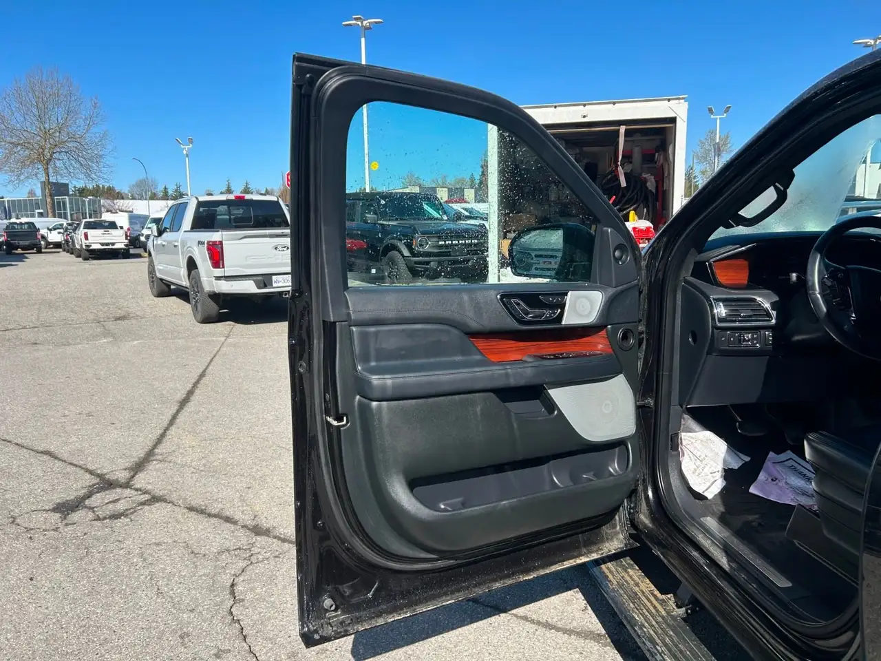 Lincoln Navigator снимка Lincoln Navigator