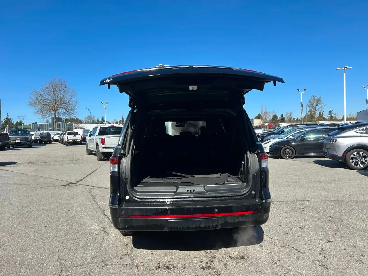 Lincoln Navigator снимка Lincoln Navigator