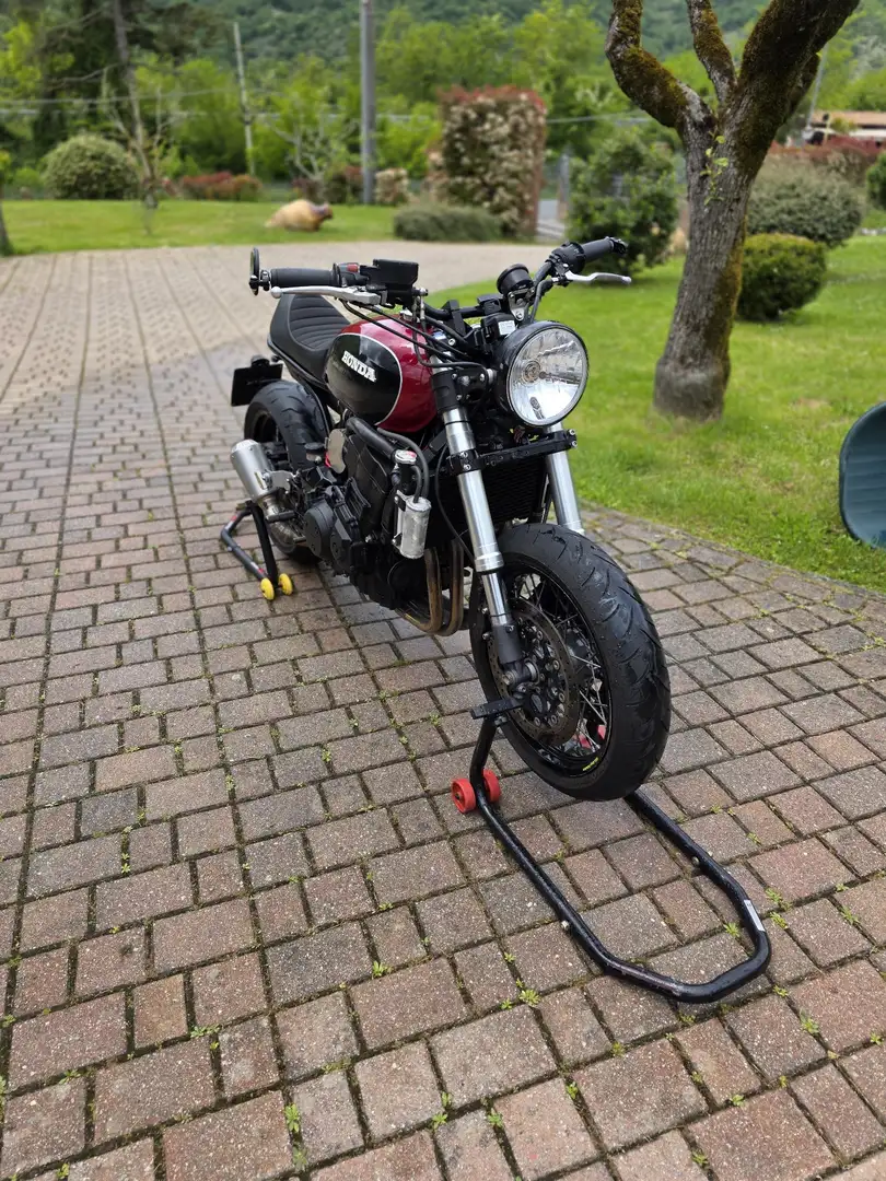 Honda Hornet cafe racer crvena - 2