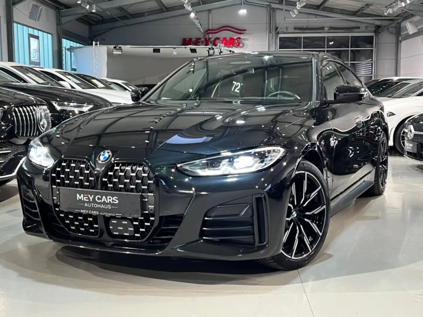 BMW 420 d Gran Coupe xDrive M Sport*Harman*Head Up* Schwarz - 1