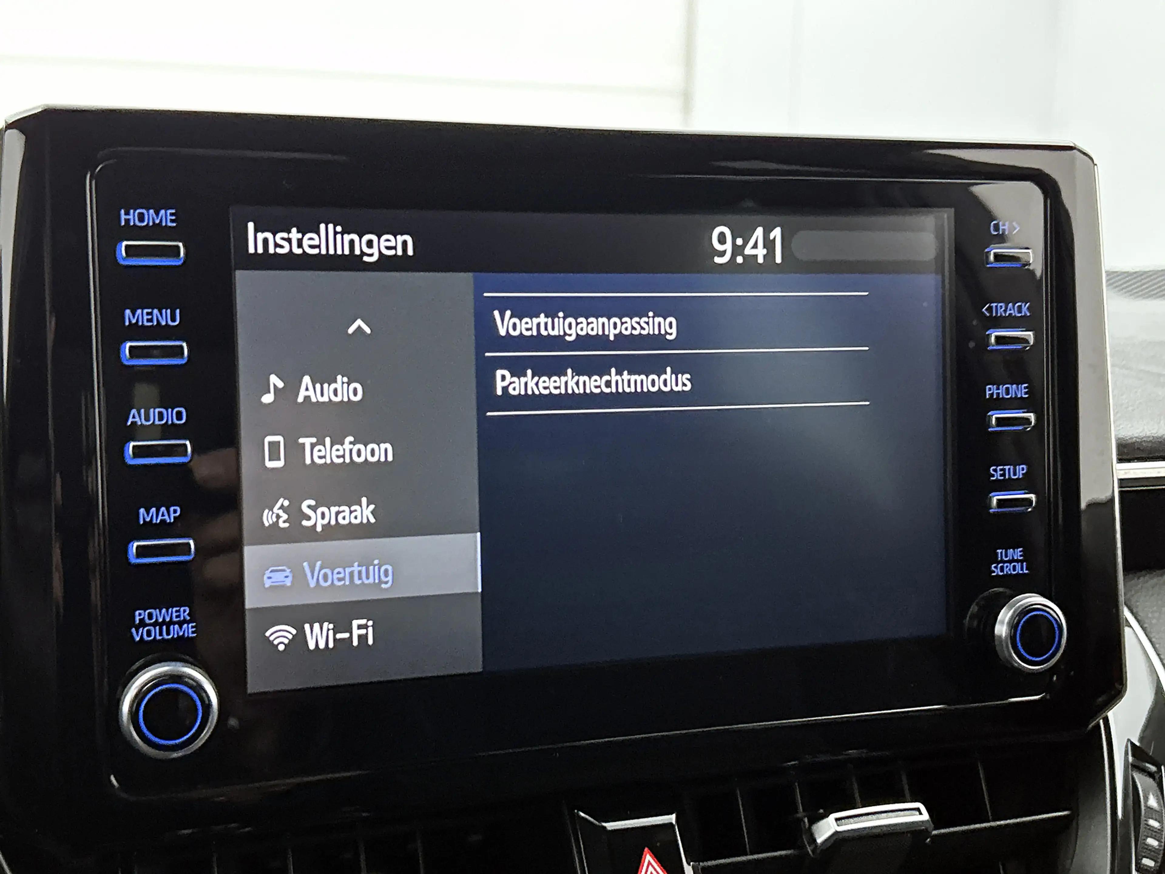 Suzuki Swace 1.8 Hybrid Style | Stoel+stuurverwarming | Parkeer — photo 11