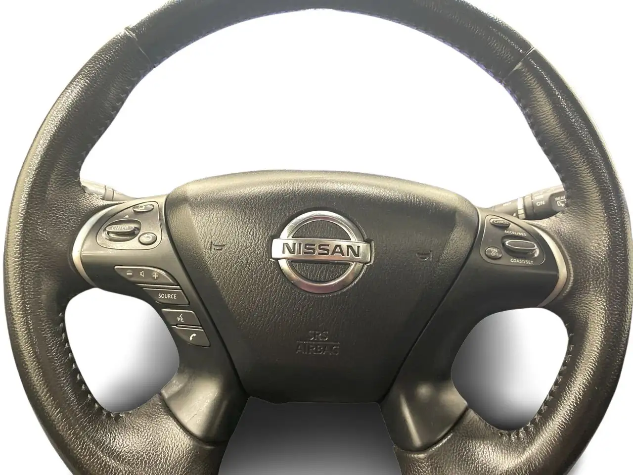 Nissan Pathfinder fotografie Nissan Pathfinder