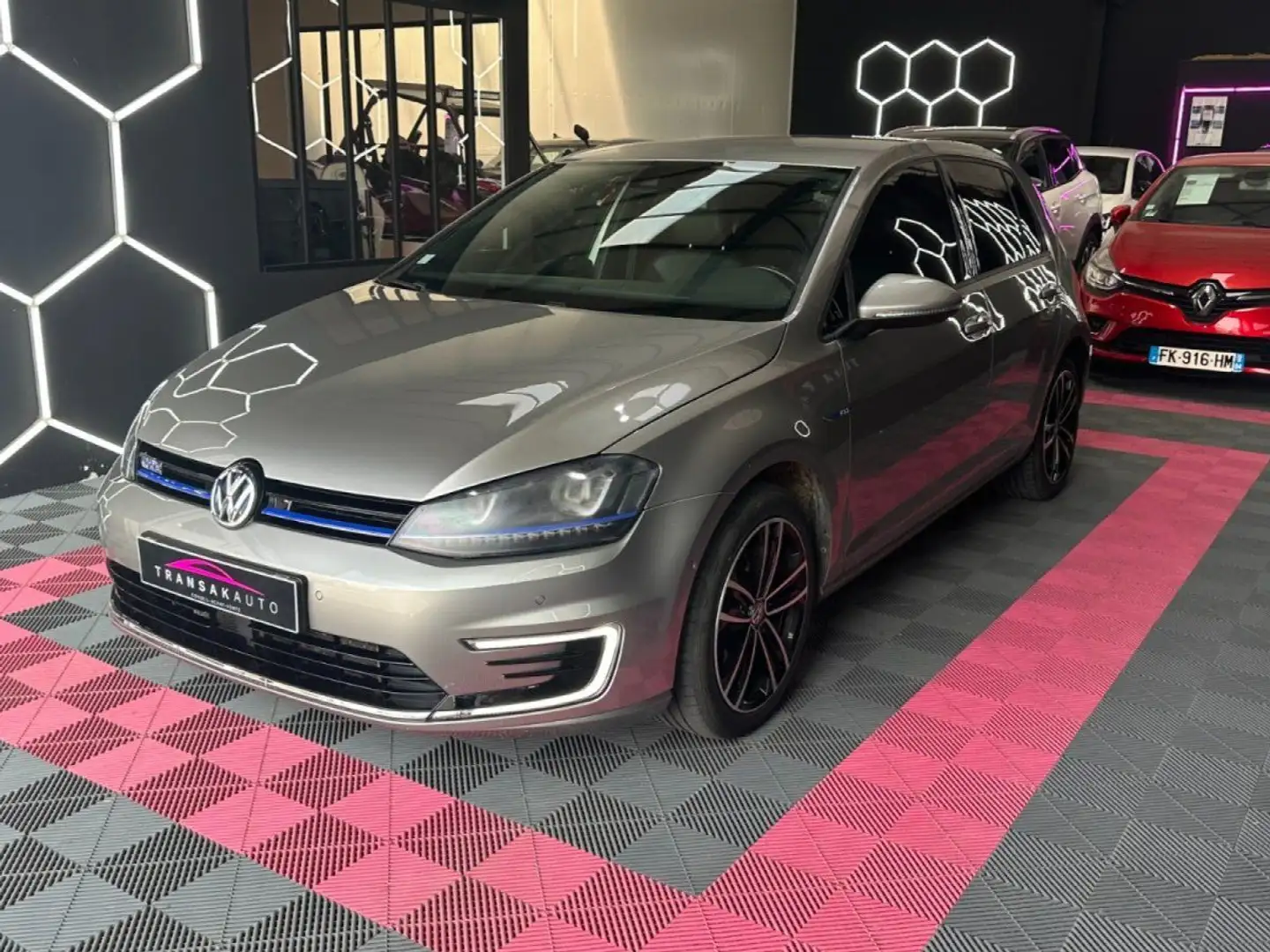 Volkswagen Golf 7 GTE 1.4 L TSi 204 ch Hybride Rechargeable - Camé Gris - 2