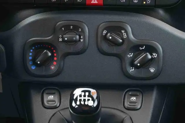 Fiat Panda view 15