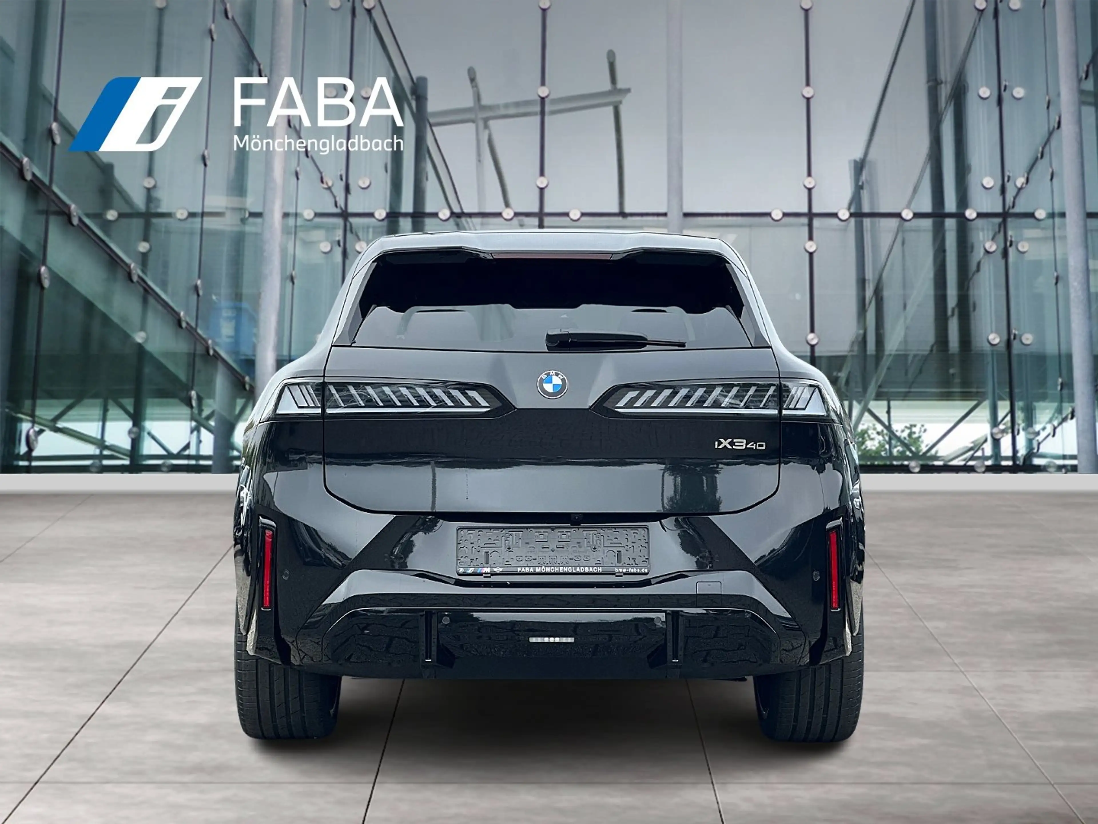 BMW iX3 40 M Sport Pro H&K AHK Panorama — photo 3