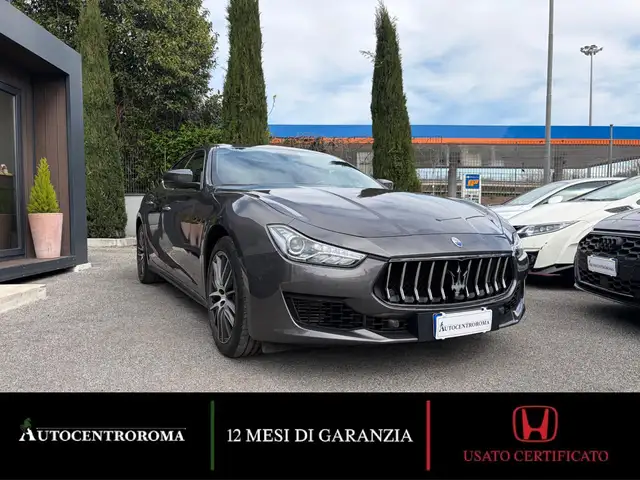 Maserati Ghibli 3.0 V6 bt Granlusso 350cv auto