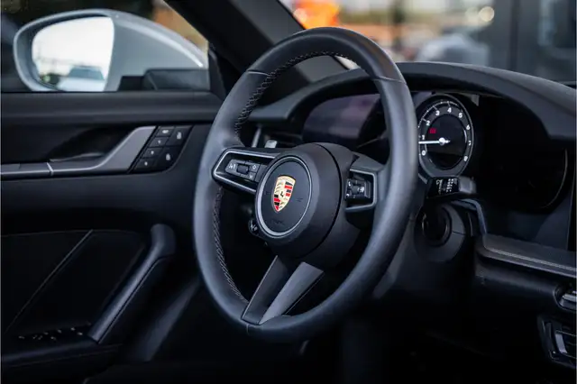 Porsche 992 view 12