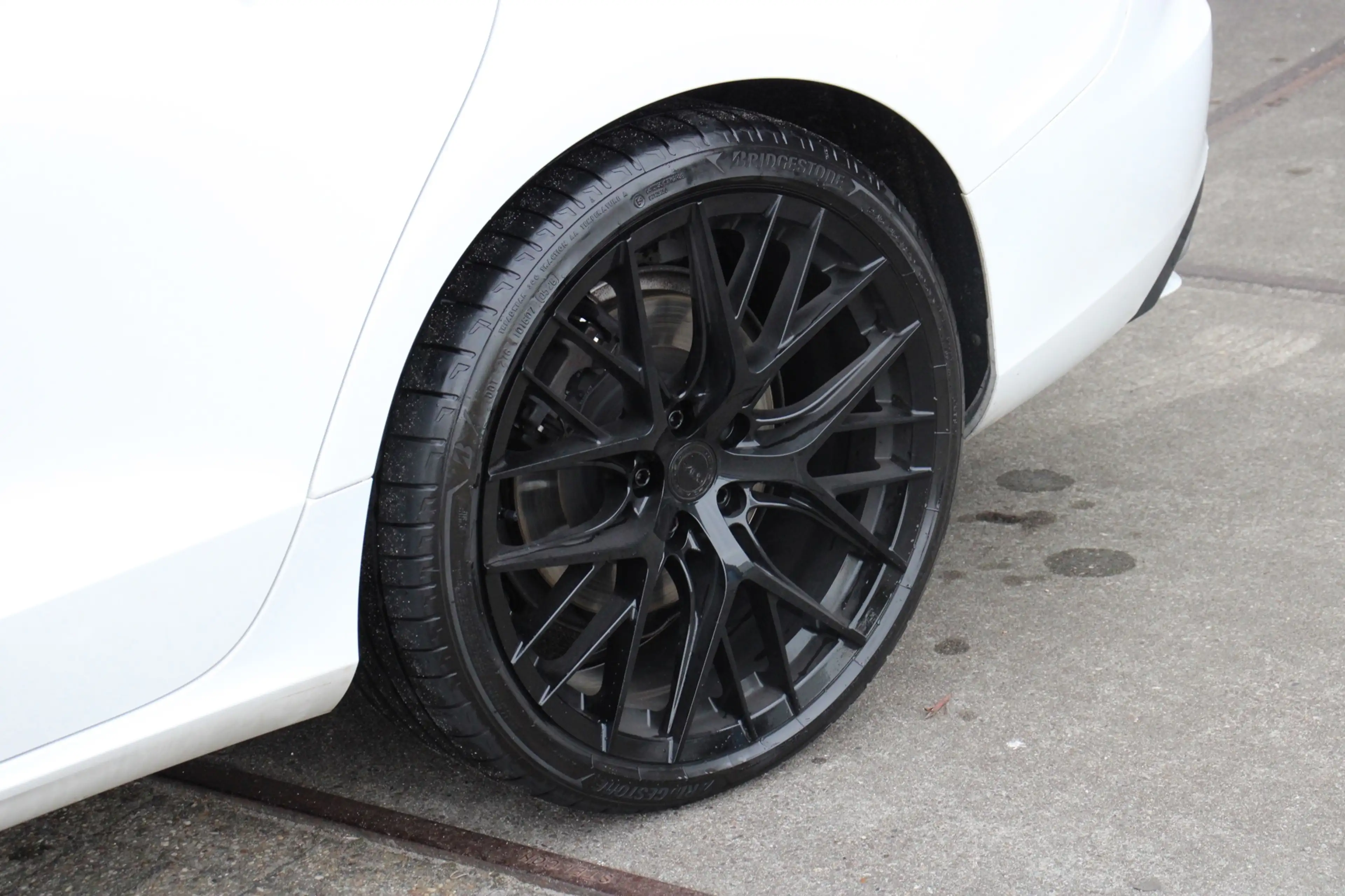 Volvo S60 2.0 T8 AWD R-Design Pano Memory Harman&Kardon BTW — photo 12