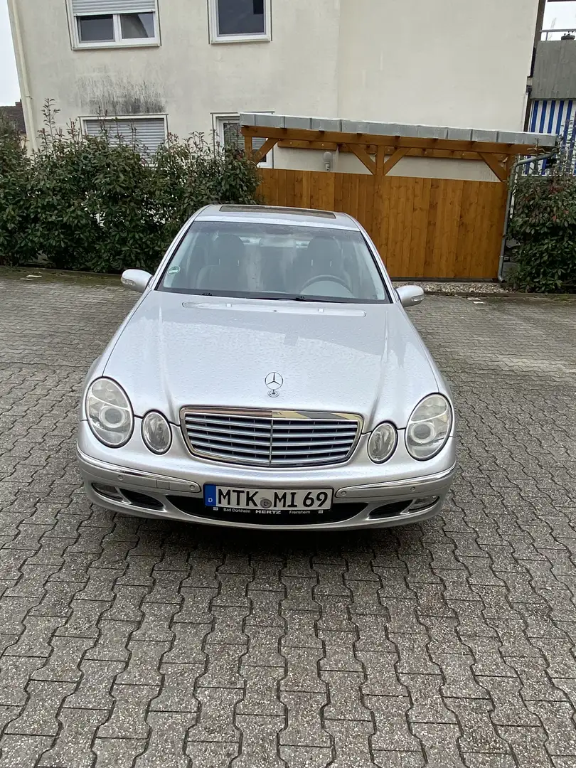 Mercedes-Benz E 240 Сірий - 2