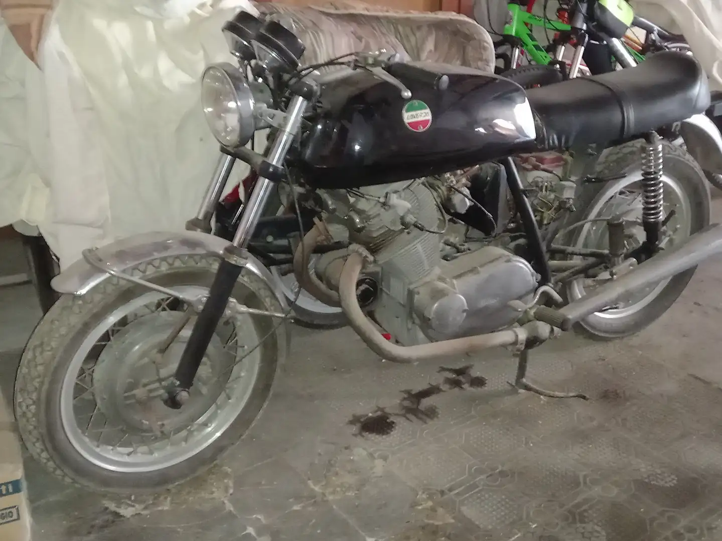 Laverda 750 SF Чорний - 1