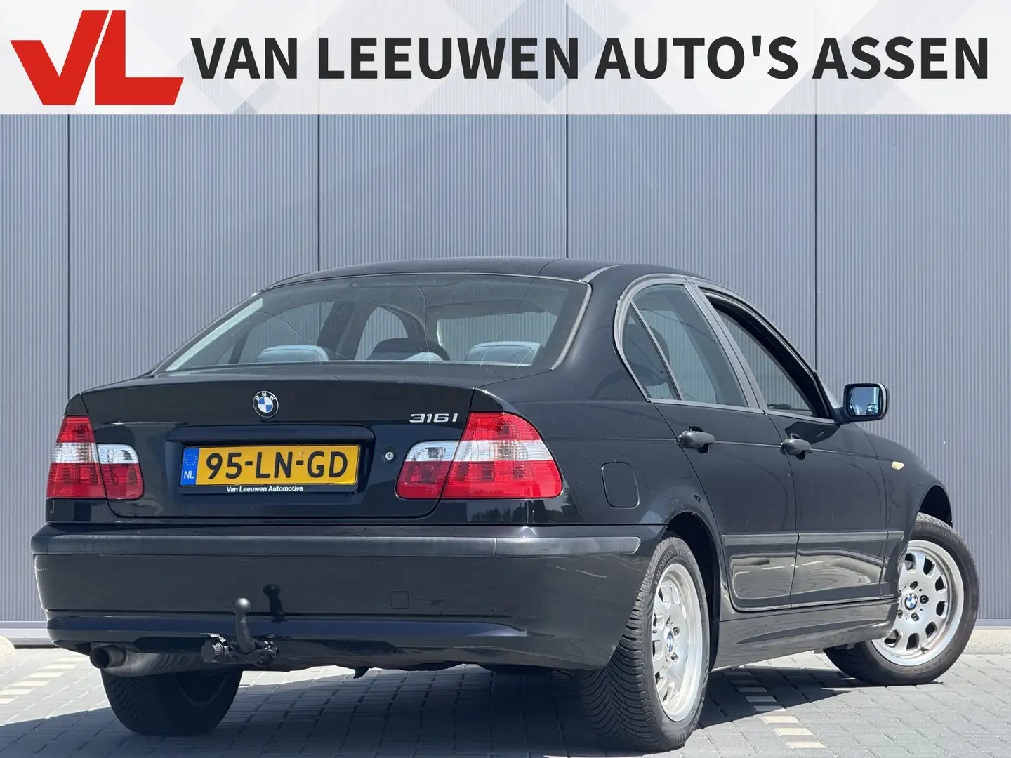 BMW 316 3-serie 316i Black & Silver Airco | Trekhaak | Lee Zwart - 2