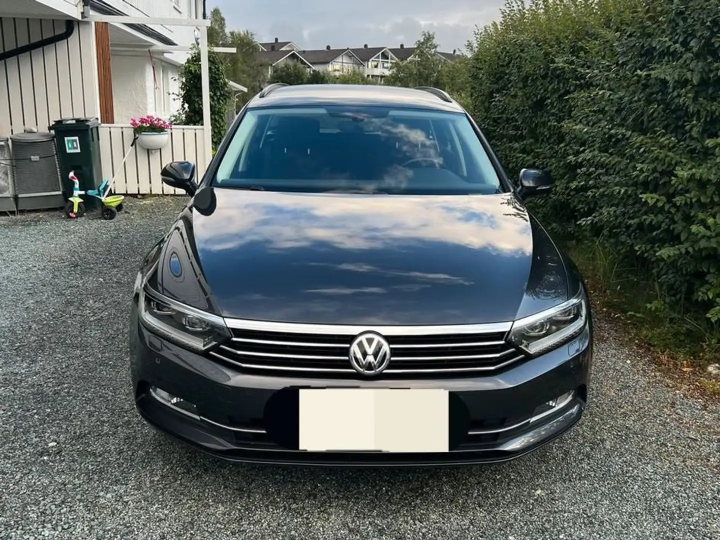 Volkswagen Passat VIII 1.4 TSI 150ch ACT BlueMo Confortline Business Noir - 1